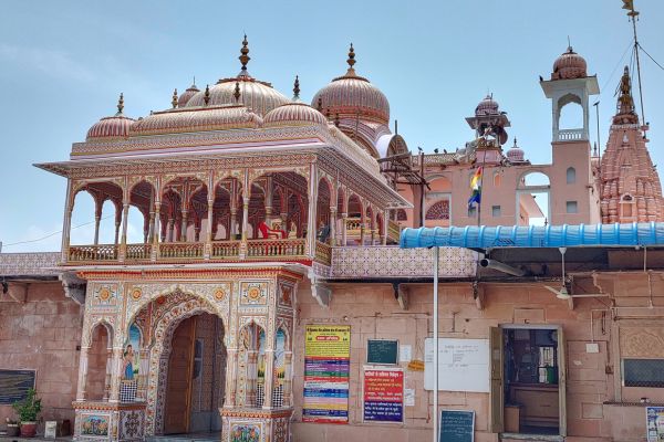 Chamatkar Temple
